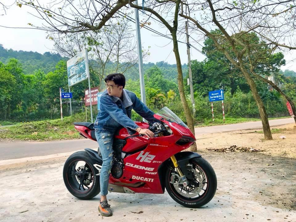 Quay ngoắt 360 độ từ hình ảnh bad boy, Vũ trong Về nhà đi con hiện nguyên hình lịch lãm chuẩn soái ca - Ảnh 1.