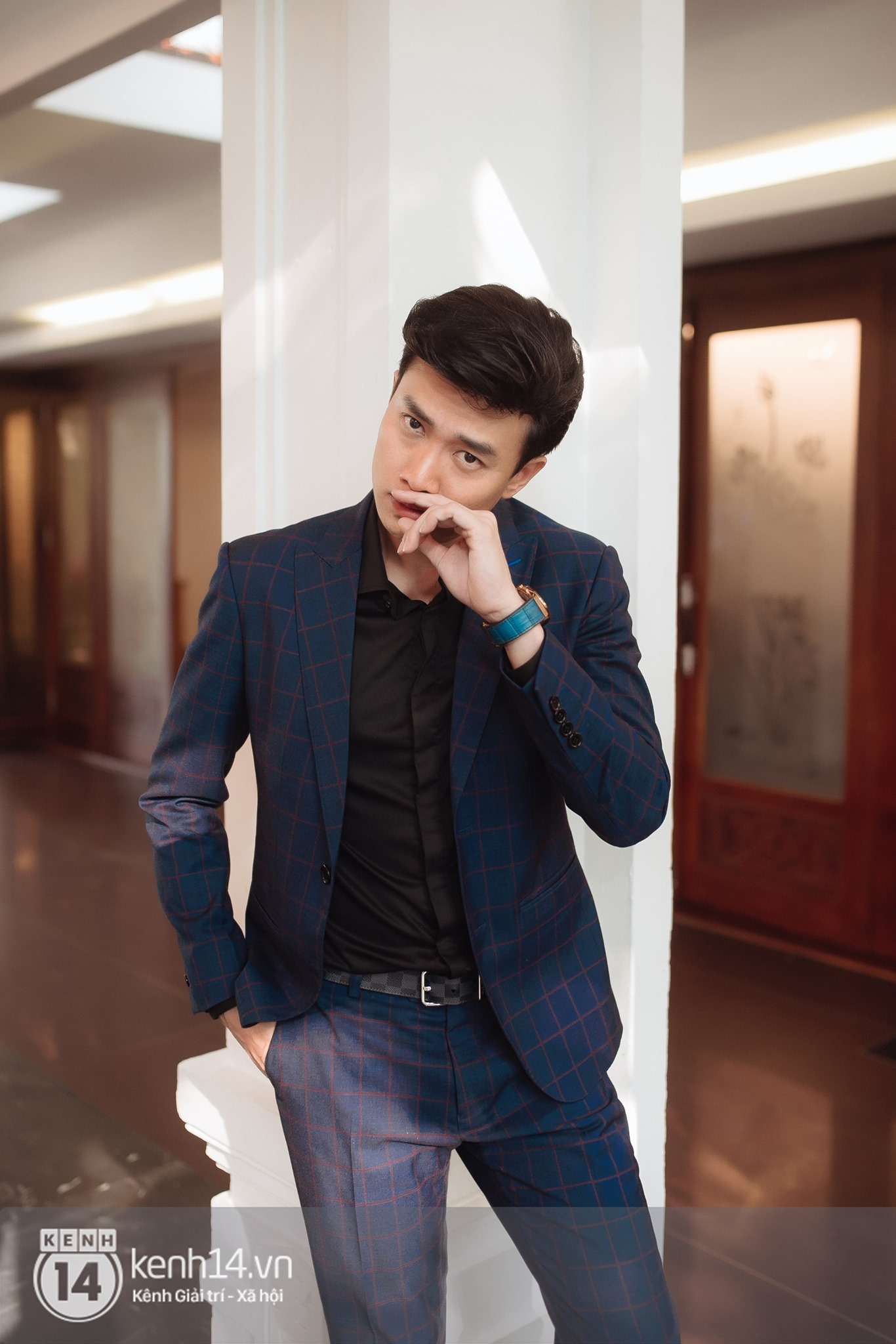 Quay ngoắt 360 độ từ hình ảnh bad boy, Vũ trong Về nhà đi con hiện nguyên hình lịch lãm chuẩn soái ca - Ảnh 3.