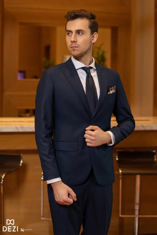 y-nghia-cua-xanh-navy-trong-thoi-trang-danh-cho-nam-4