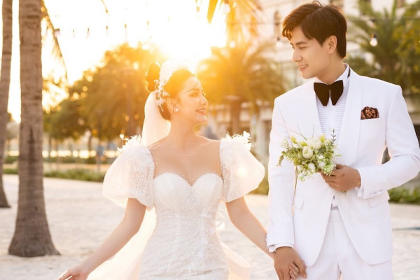 cuoi-la-viec-cua-chang-tiet-kiem-la-de-dezi-lo