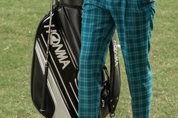 bi-kip-chon-quan-au-nam-phu-hop-voi-dang-nguoi