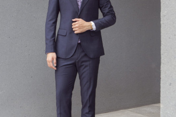 mau-xanh-navy-trong-the-gioi-thoi-trang